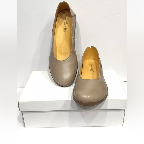 Josef Seibel Womens Brown Leather Ballet Flat Shoes Sz 37 US Size 6.5, New - Picture 1 of 16